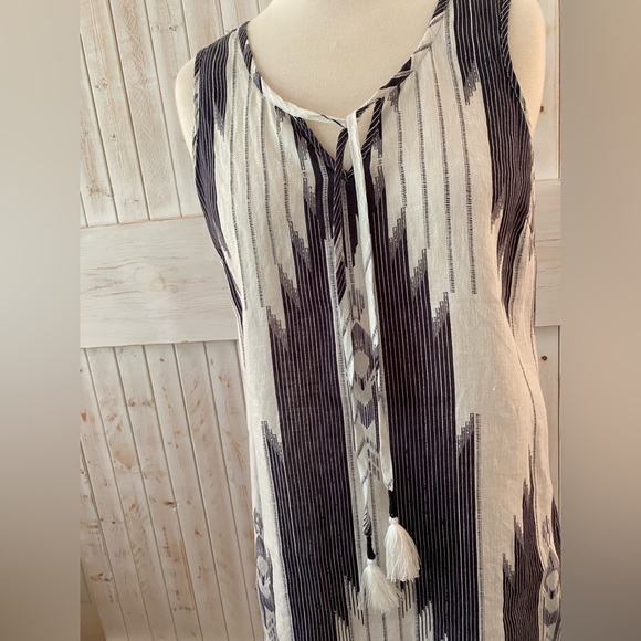 Cynthia Rowley linen black and white print dress with tassel detailing size 4 - Picture 5 of 6